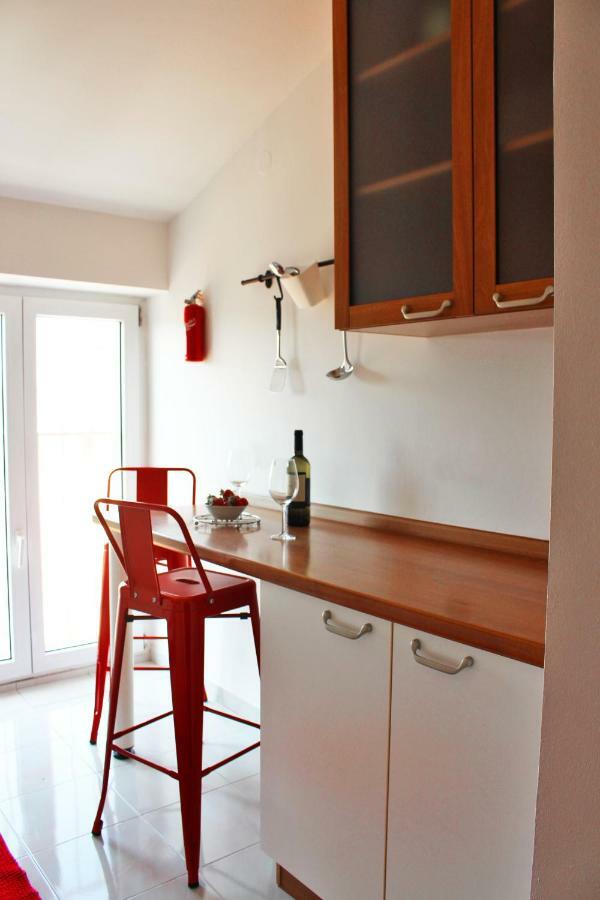 Sunny Corner In City Center With Free Parking Appartement Pula Buitenkant foto